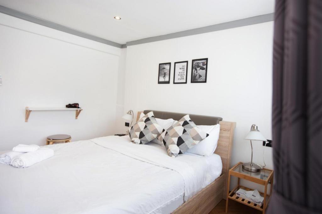 Oh Boutique Guesthouse. Бангкок Экстерьер фото